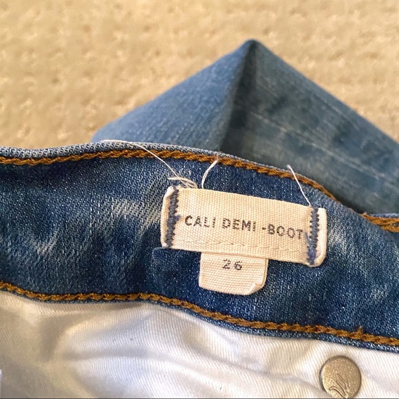 Madewell Cali Demi-Boot Jeans: Inset Edition - Picture 9 of 9